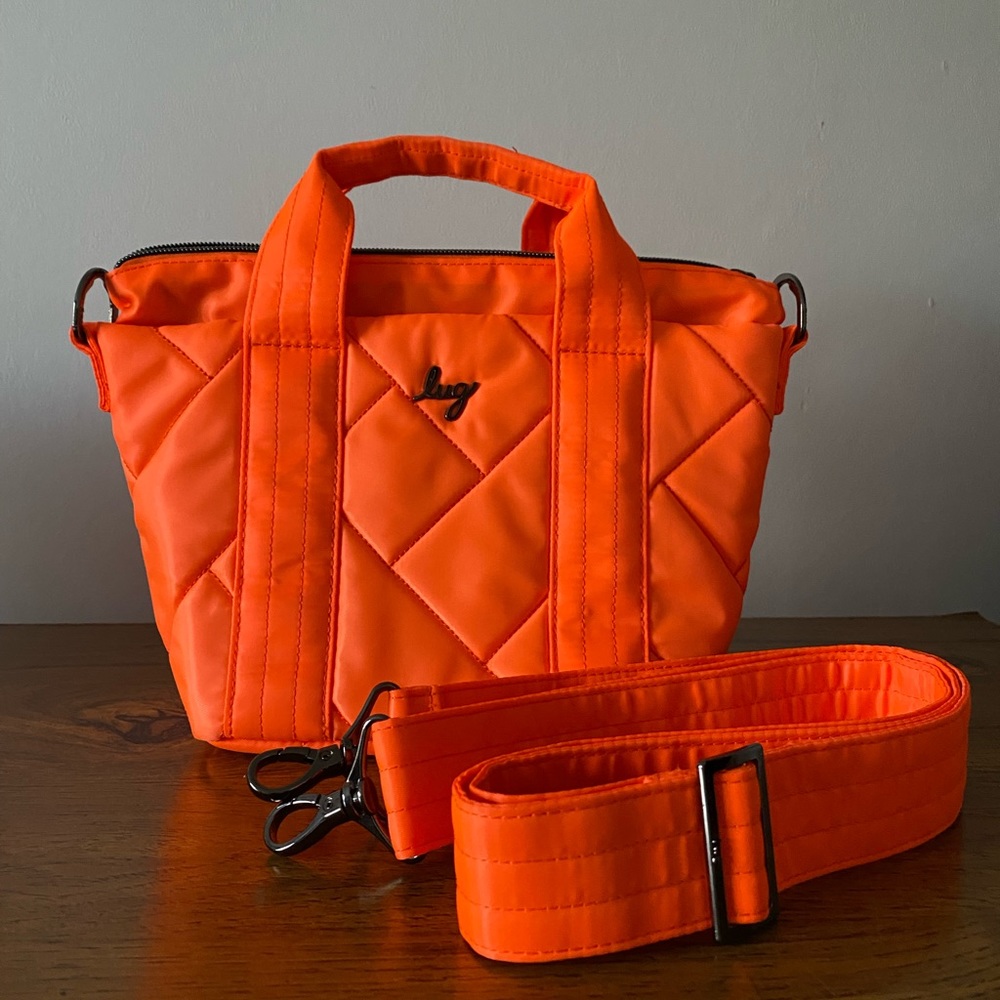 Lug Mini Dory Crossbody Bag
